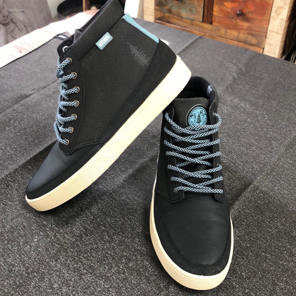 LIKE NEW! Etnies Jeremy Jones Jameson HT WINTERIZED shoes - Men’s size 9
